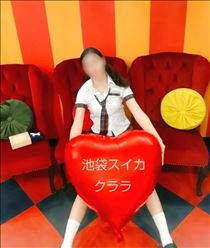 クララ・飽きるほど向きあっている