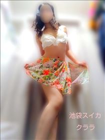 クララ・今日から衣装切りかえです!