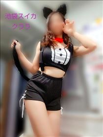 クララ・限定衣装はこちら