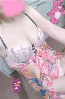 まりな・お盆の出勤です