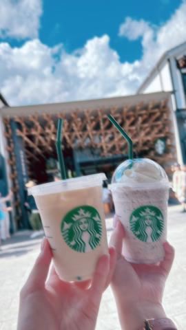 青空とスターバックス
