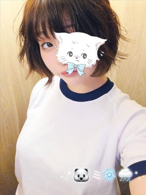 体操服だにゃー