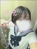 なんか写真黄色い！