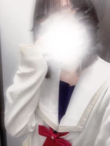 飛び出す水
