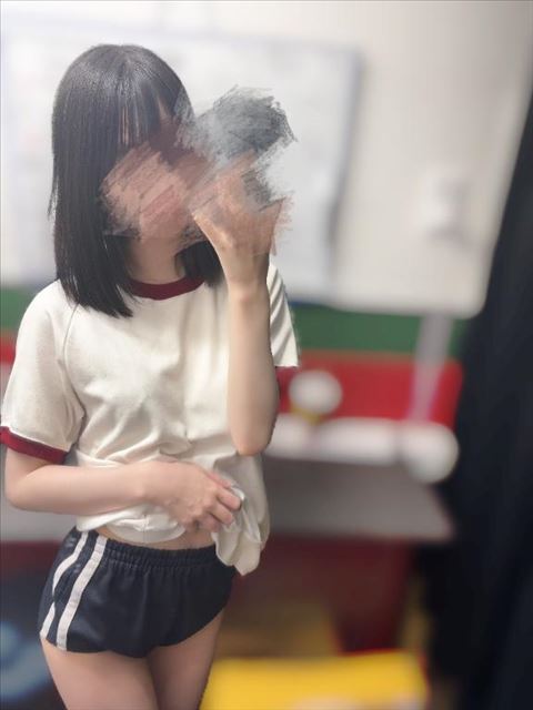 ねぇすきすき？