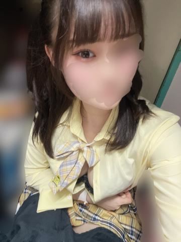 明日いるってことは…？