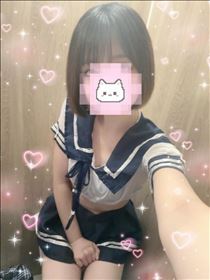 ねむ・えっちなセーラー服?
