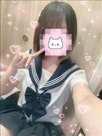 ねむ・清楚なセーラー服