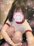 下から舐めるように?