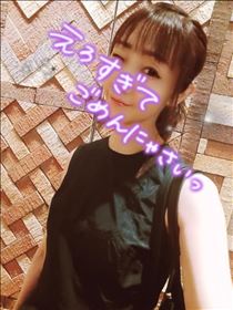 なつ・美人マネージャー