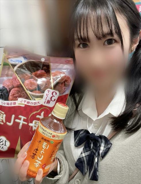 昨日のお礼です！明日いるよ！
