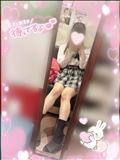 下着の色は....？