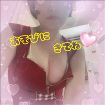 せり・お店にいるよん！！