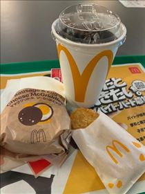 つかさ・?おはようのご褒美?“朝マックとあなた”のこと考えてました???