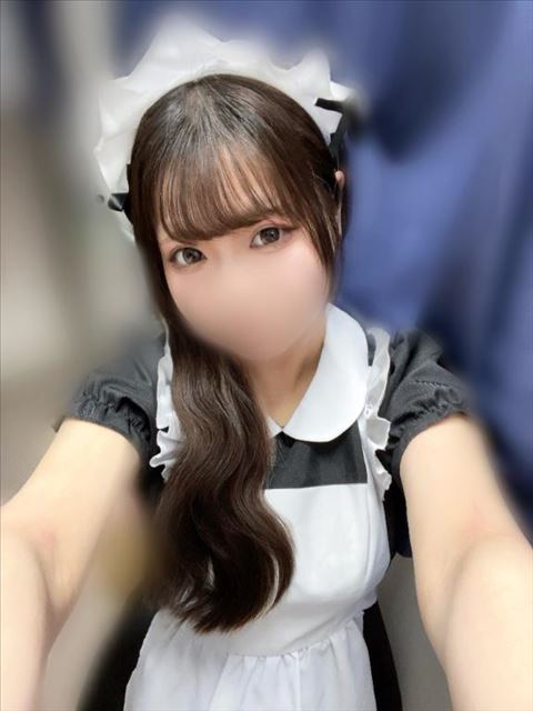 清楚メイドさん