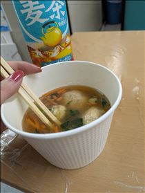 みこと・お昼ごはん
