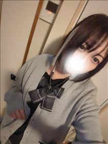 みこと・制服ぽいの