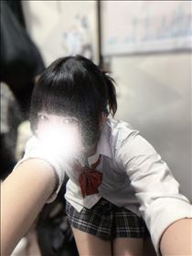 今日化粧薄いねん、すません