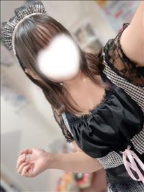 こなつ・メイドさん？