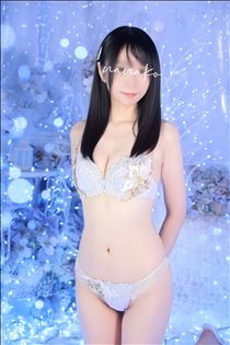 ななこ、変なリアクションをする♡