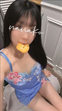 ななこ・口に咥えるのは食パンじゃなくてもいいよね♡