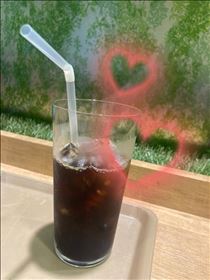もも・温かいアイスコーヒー