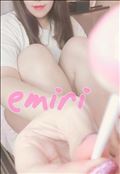 何してる？？(uωu*)