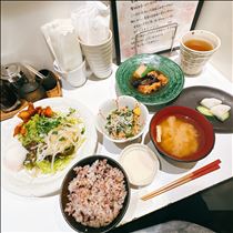 はな・ご褒美LUNCH(●´~`●)
