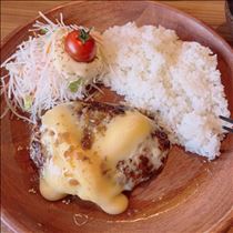 すみれ・ランチ??