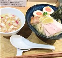 みいな・特別な一杯🍜